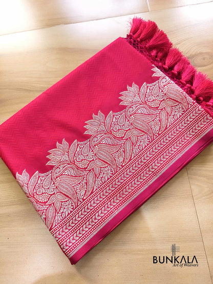 Reddish Pink Zig Zag Jamewar Weaved Banarasi Mashru Silk Saree