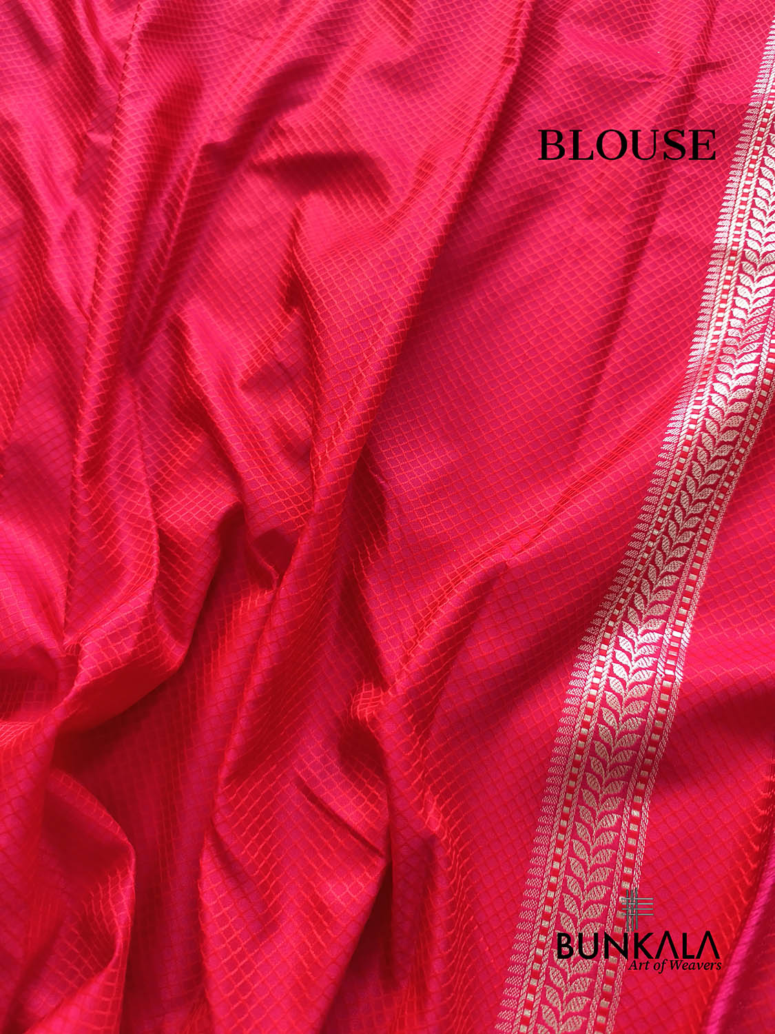 Reddish Pink Zig Zag Jamewar Weaved Banarasi Mashru Silk Saree