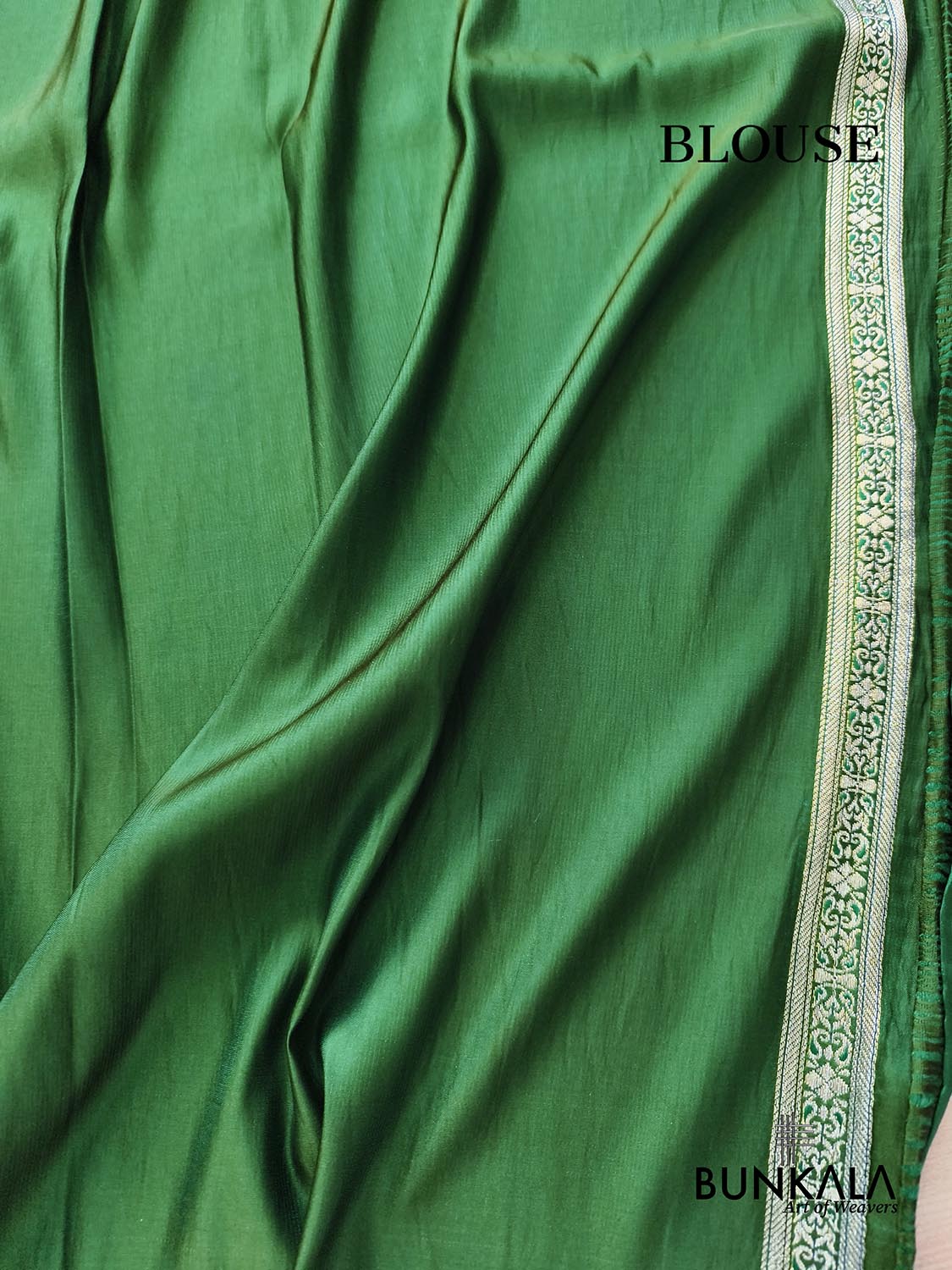Royal Green Brocade Weaved Banarasi Mashru Silk Saree