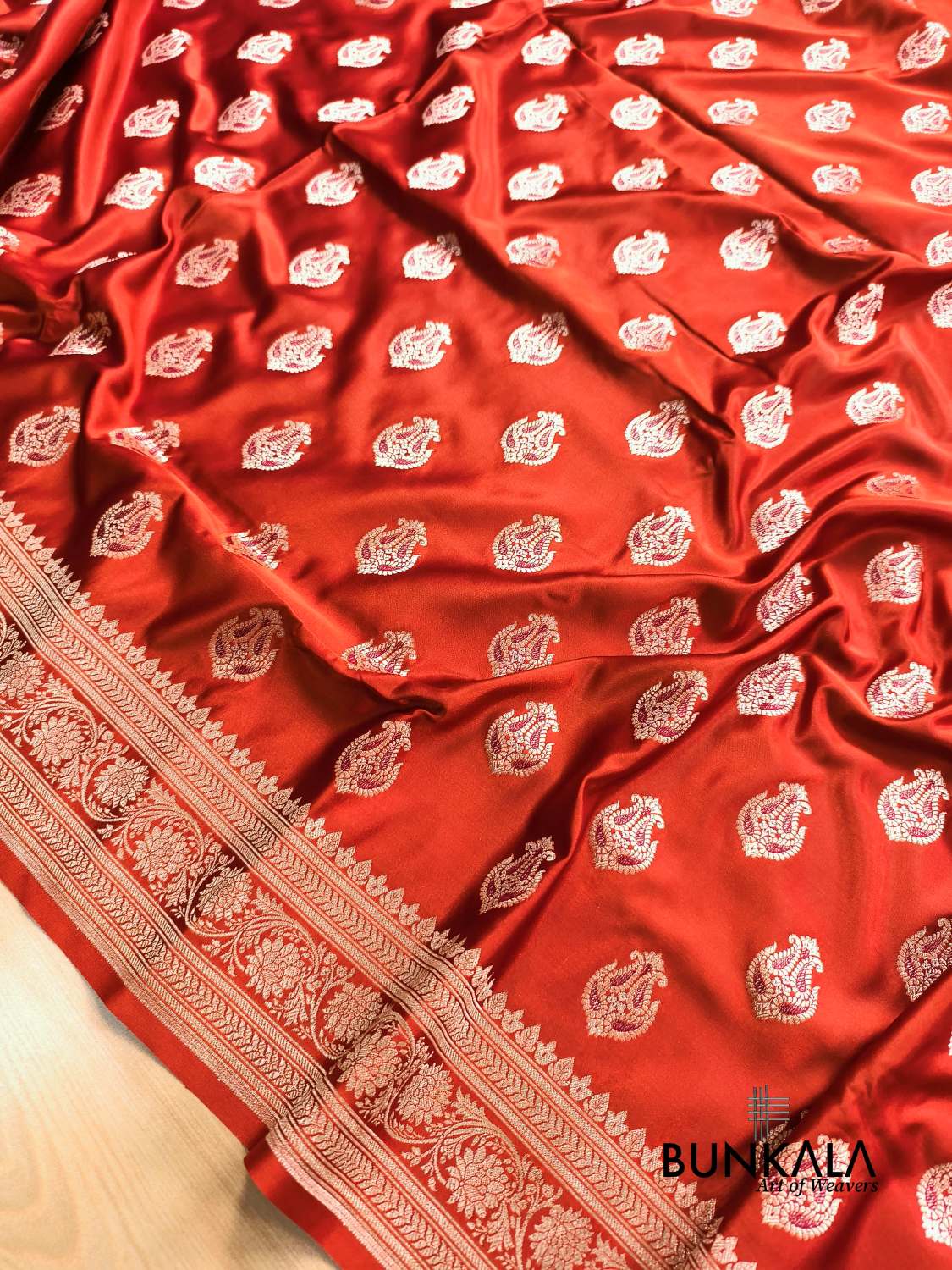 Rust Maroon Meena Vintage Buti Banarasi Mashru Silk Saree 