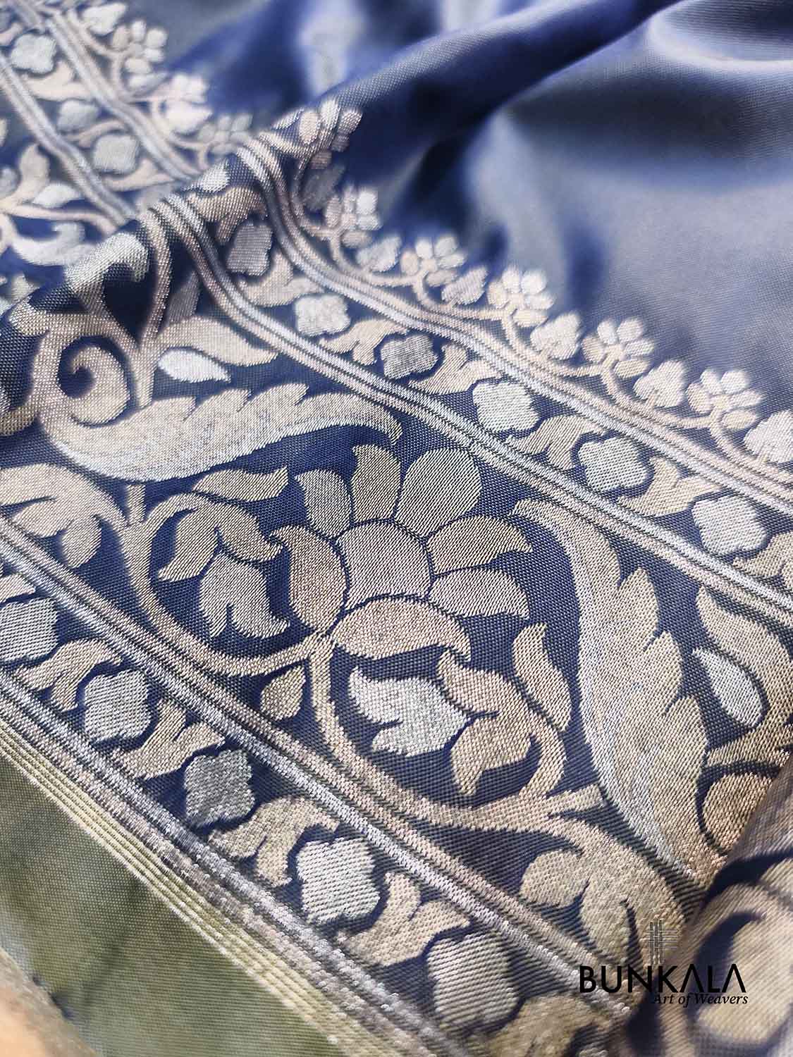 Shot Blue Plain Ektara Banarasi Meena Jamdani Weaved Silk Saree