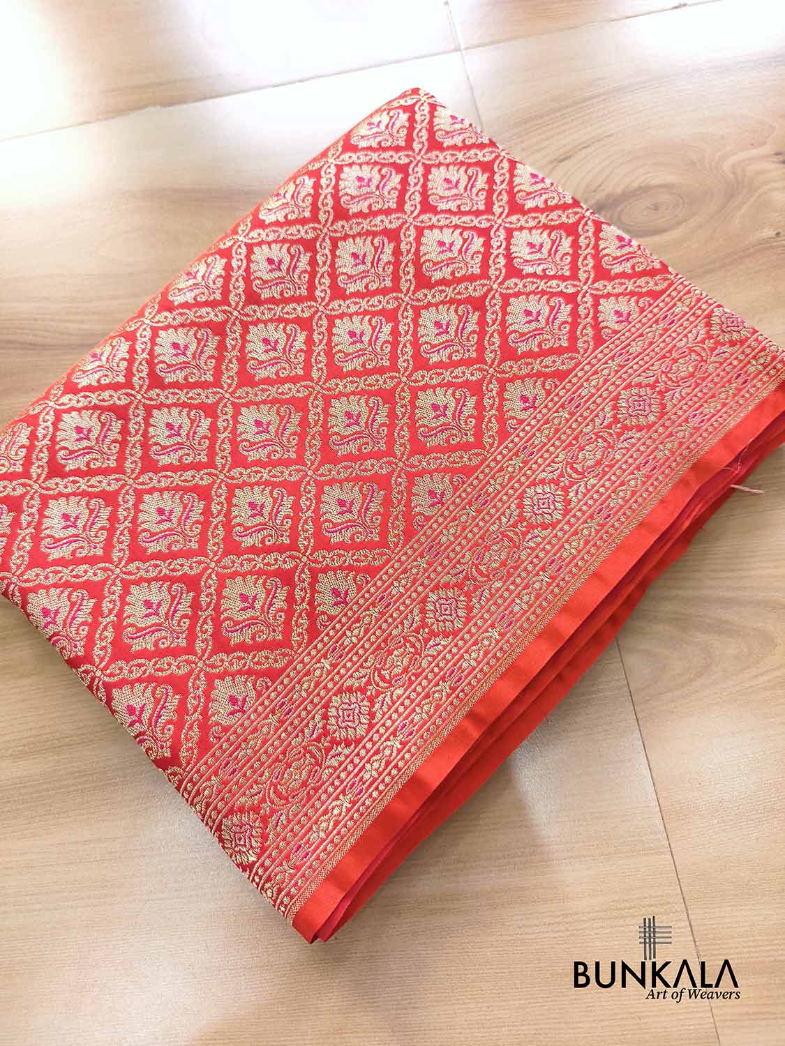Shot Pink & Orange Brocade Weaved Banarasi Mashru Silk Saree