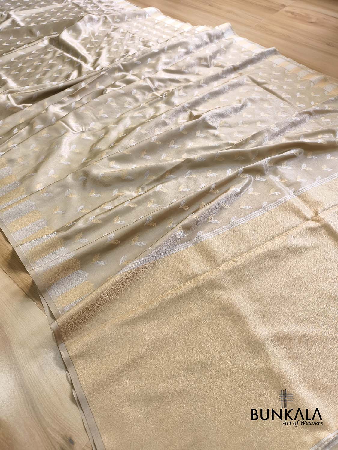 Silver Grey Leaf Buti Banarasi Tissue Silk Saree