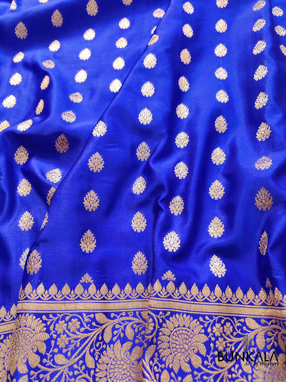 Graceful Royal Blue Pure Mashru Silk Allover Buti Design Handloom Banarasi Saree