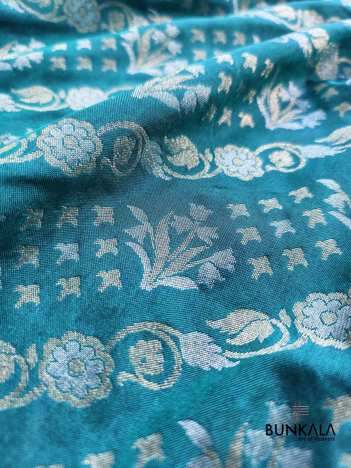 Turquoise Blue Ektara Banarasi Jamdani Weaved Silk Saree