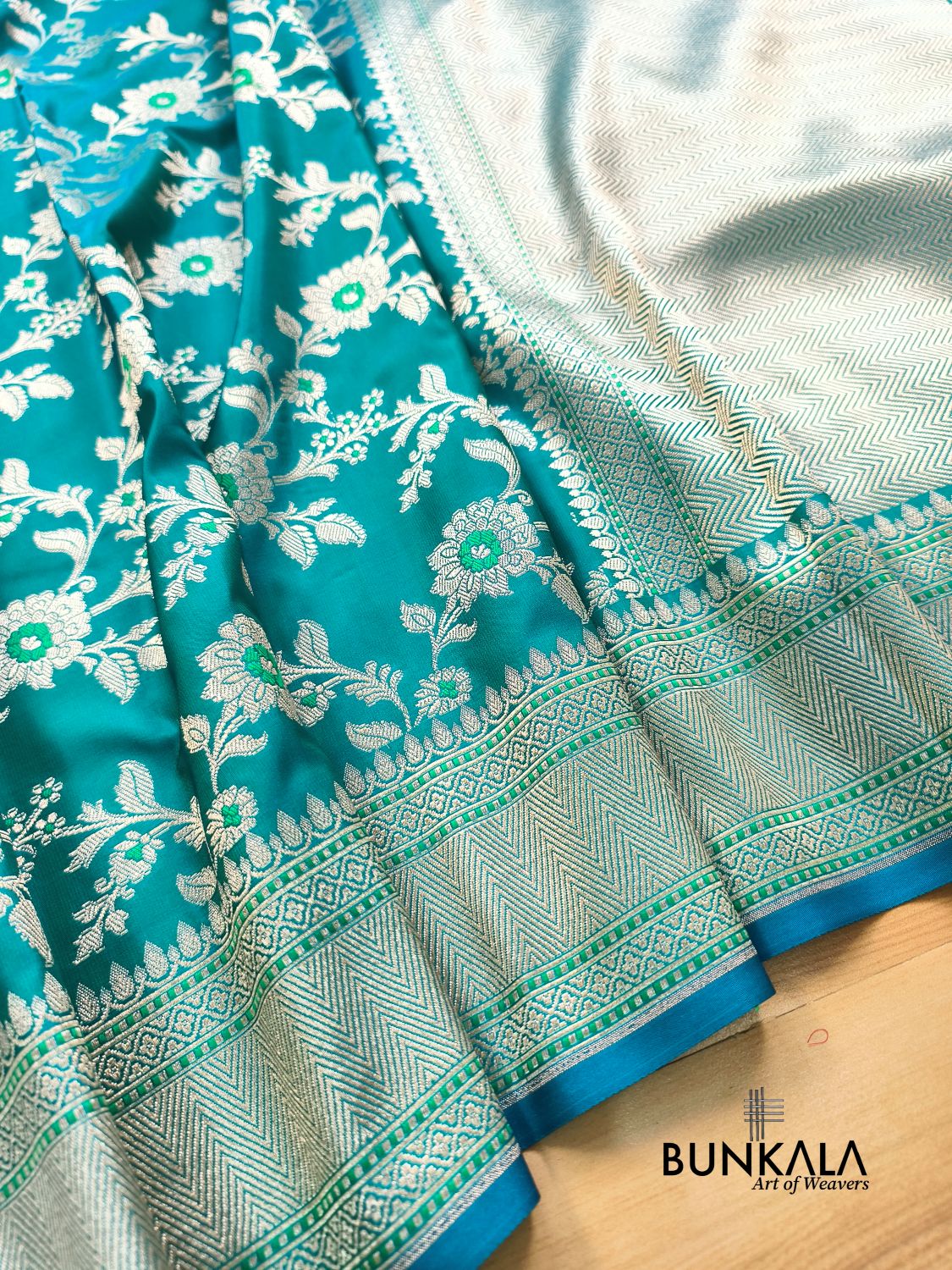 Turquoise Blue Weaved Meena Floral Jaal Banarasi Mashru Silk Saree 