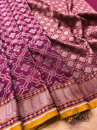 Wine Ektara Banarasi Jamdani Geometric Weaved Silk Saree