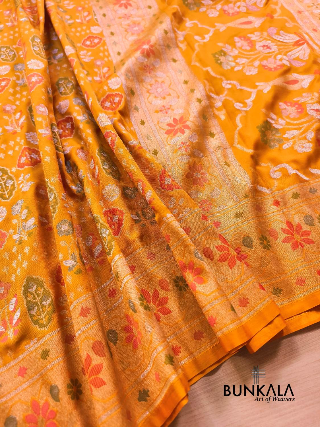Yellow Ektara Banarasi Jamdani Meenakari Weaved Silk Saree 