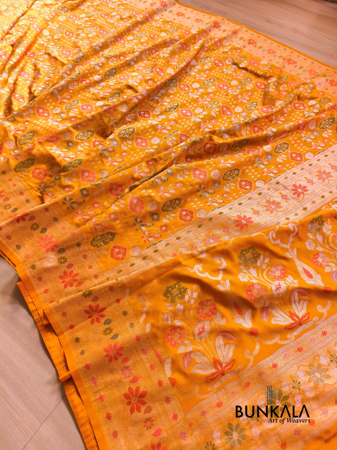 Yellow Ektara Banarasi Jamdani Meenakari Weaved Silk Saree 