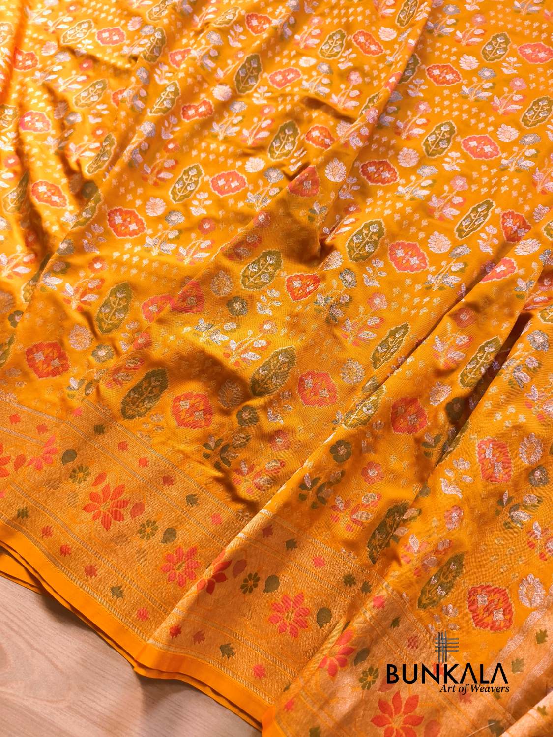 Yellow Ektara Banarasi Jamdani Meenakari Weaved Silk Saree 