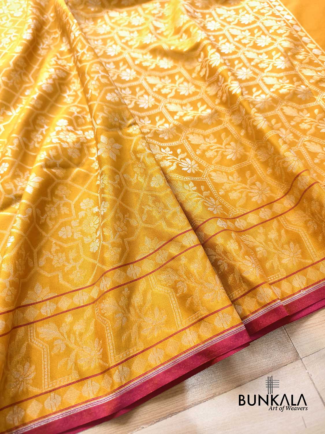 Yellow Ektara Banarasi Jamdani Weaved Silk Saree