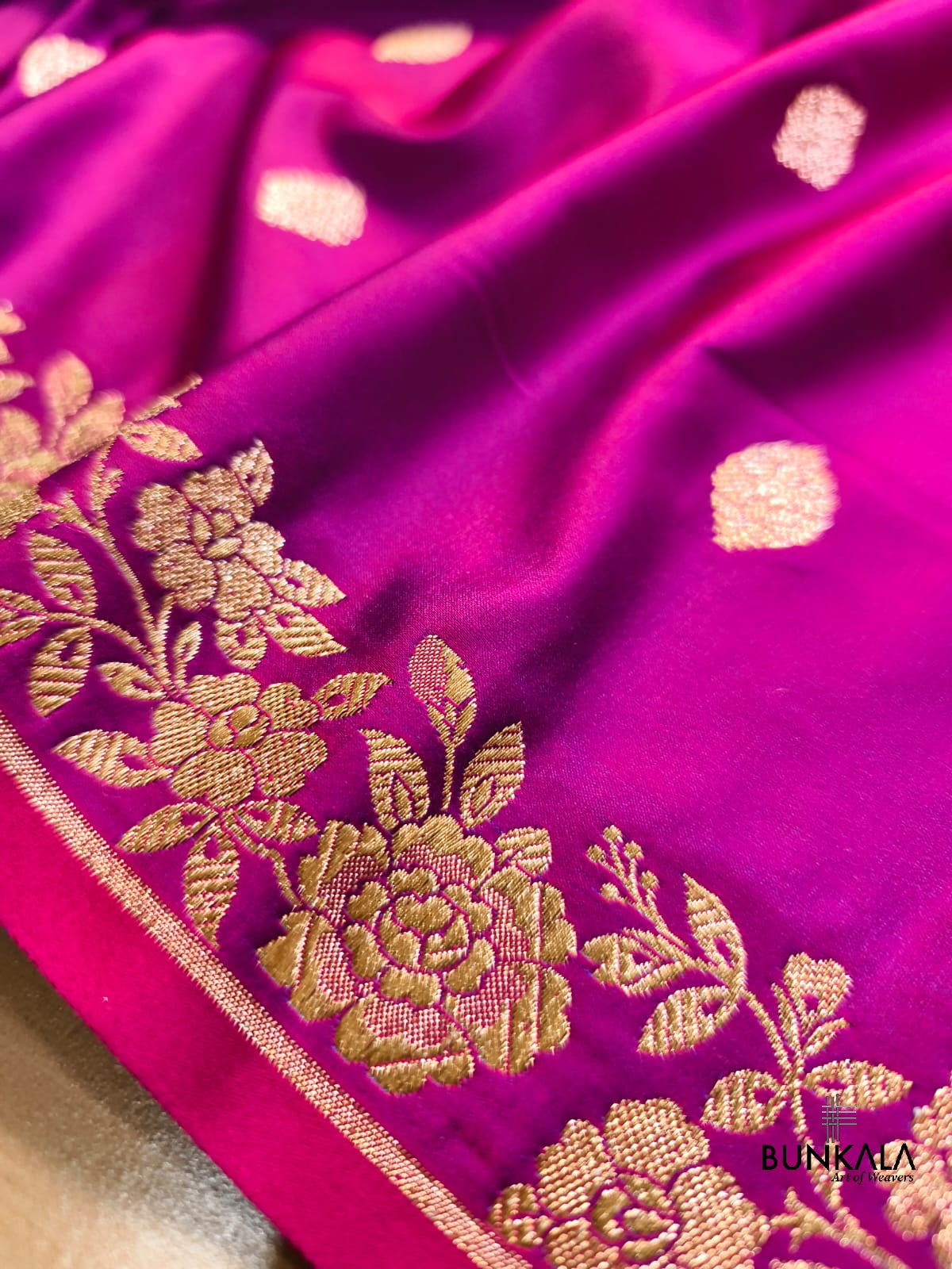 Magenta Pink Buti Weaved Banarasi Mashru Silk Floral Border Saree