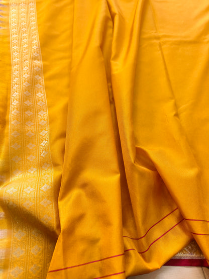 Yellow Ektara Banarasi Jamdani Weaved Silk Saree