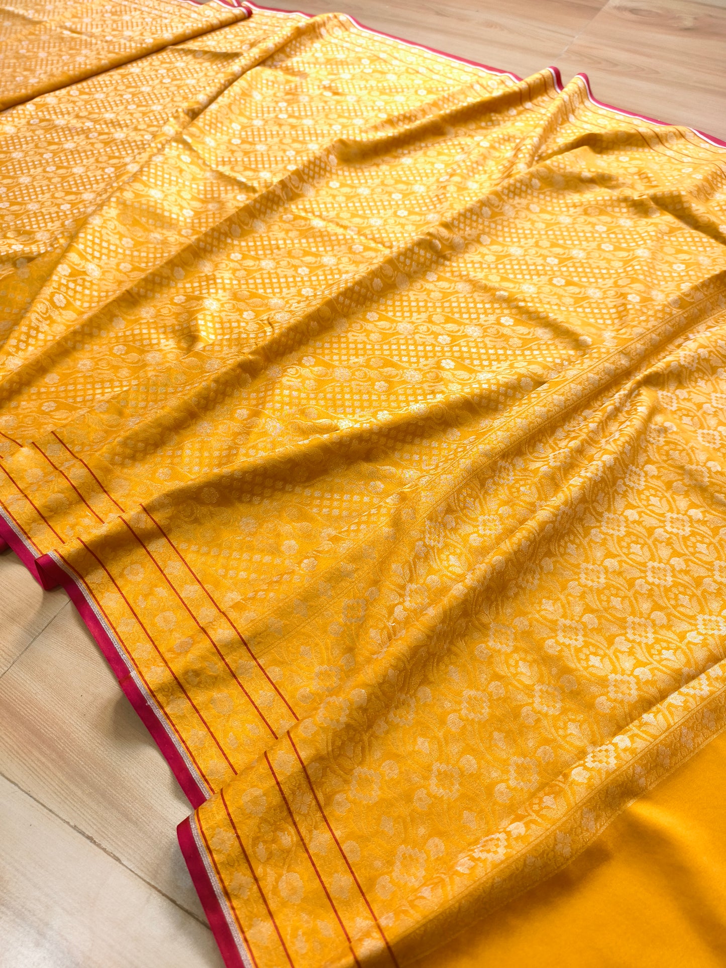 Yellow Ektara Banarasi Jamdani Weaved Silk Saree