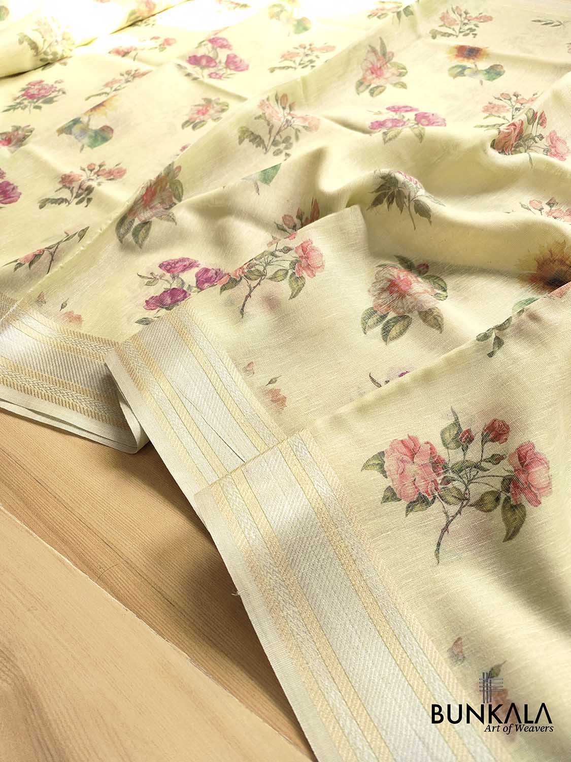 Pista Green Linen Saree with Digital Floral Print and Zari Border