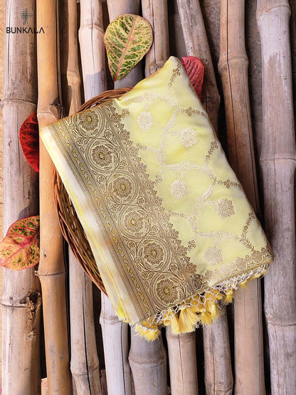 Yellow Mashru Silk Jaal Design Weaved Banarasi Saree