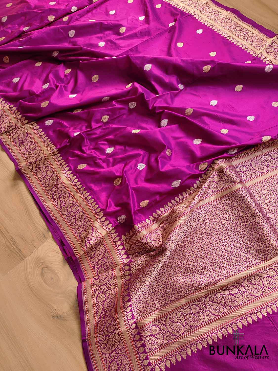 Subtle Charm Pink Pure Katan Silk Handloom Sona Rupa Allover Small Buti Banarasi Saree